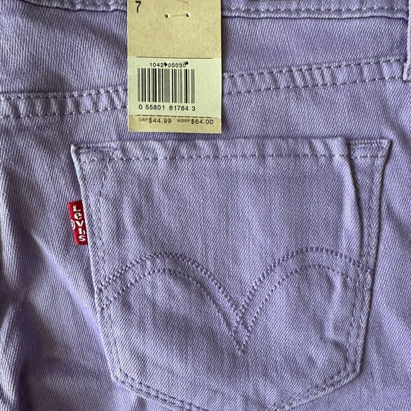 Levi’s coloured purple denim cut off shorts in Size 7 - Picture 3 of 3
